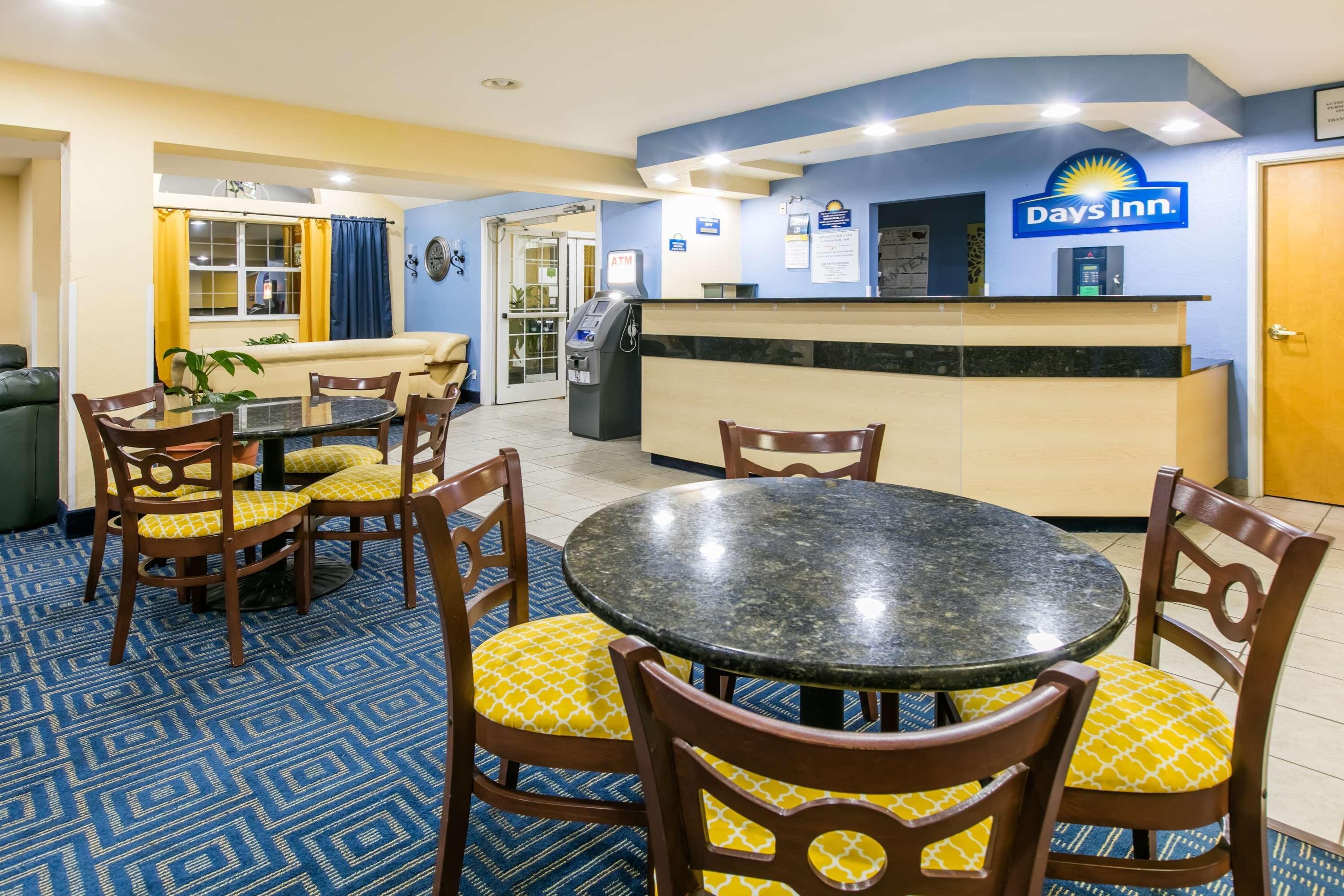Days Inn Pryor Creek Dış mekan fotoğraf