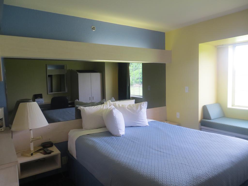 Days Inn Pryor Creek Dış mekan fotoğraf